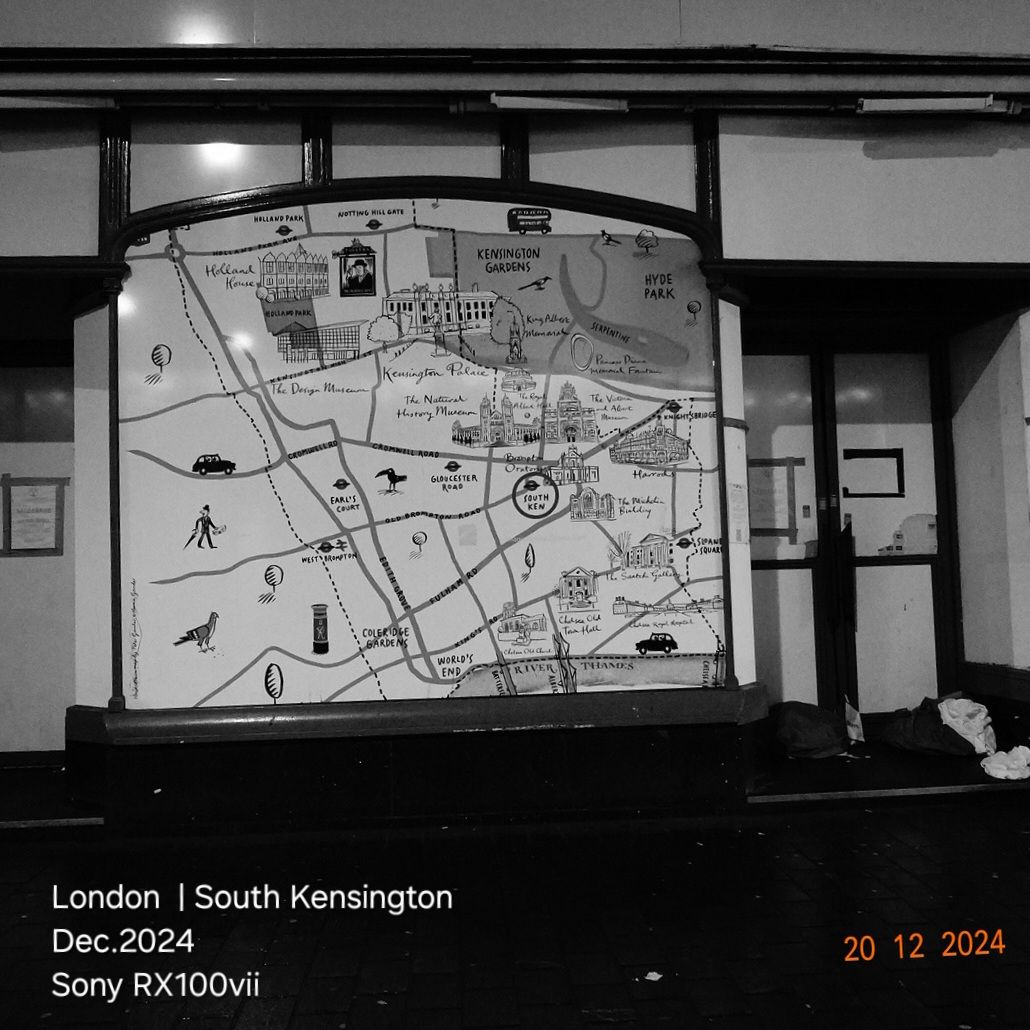 radwani camera nikon fujifilm Sony RX100vii RX100M7 blackandwhite qatar street photography London museum X-T30ii ttartisan